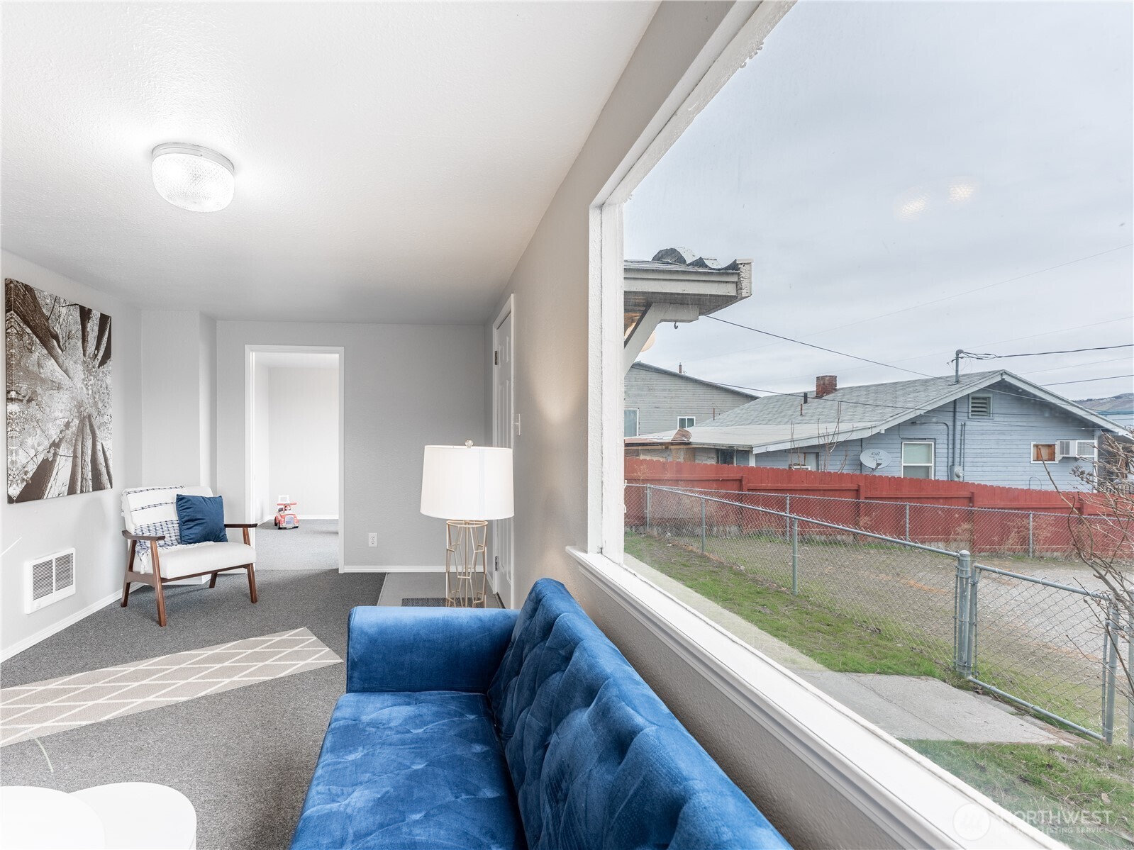 616 South Chelan Avenue Wenatchee, WA 98801 - Photo 8 of 35