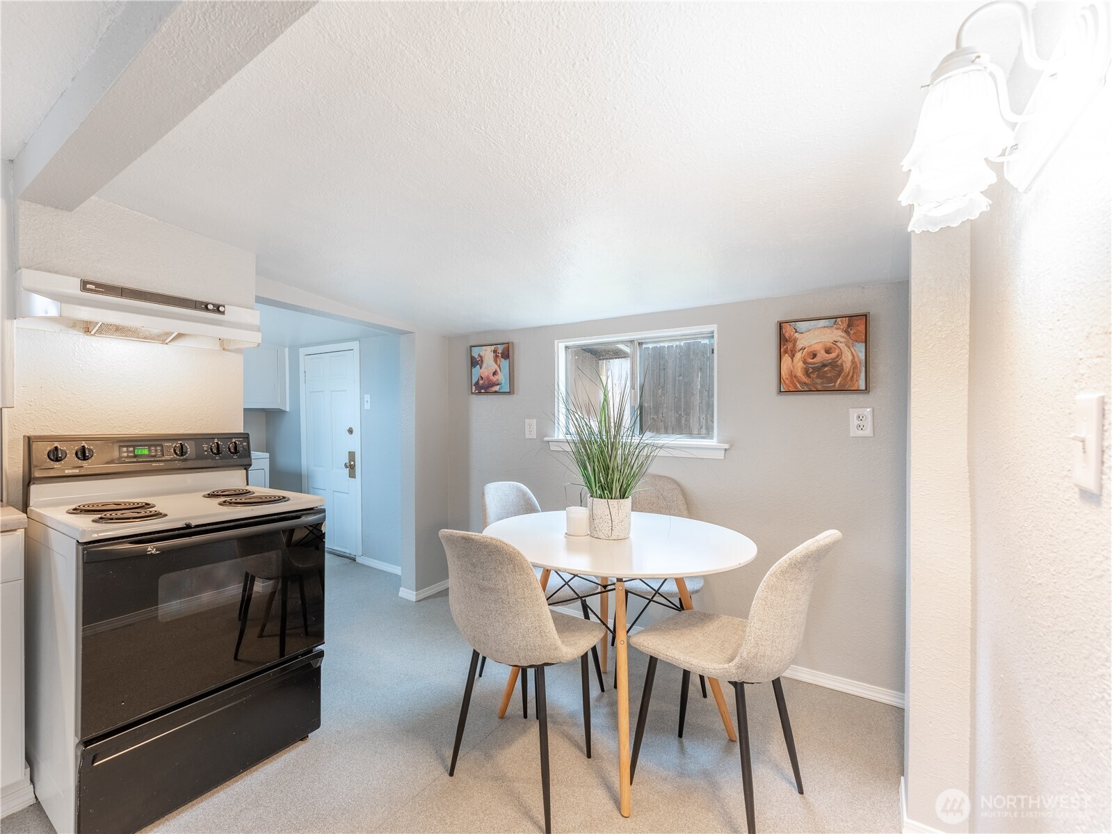 616 South Chelan Avenue Wenatchee, WA 98801 - Photo 10 of 35