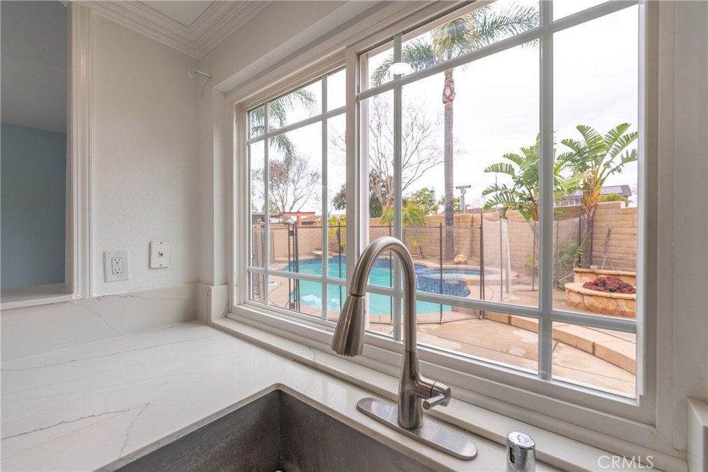 31 Carson Irvine, CA 92620 - Photo 16 of 50 a view of a room and window