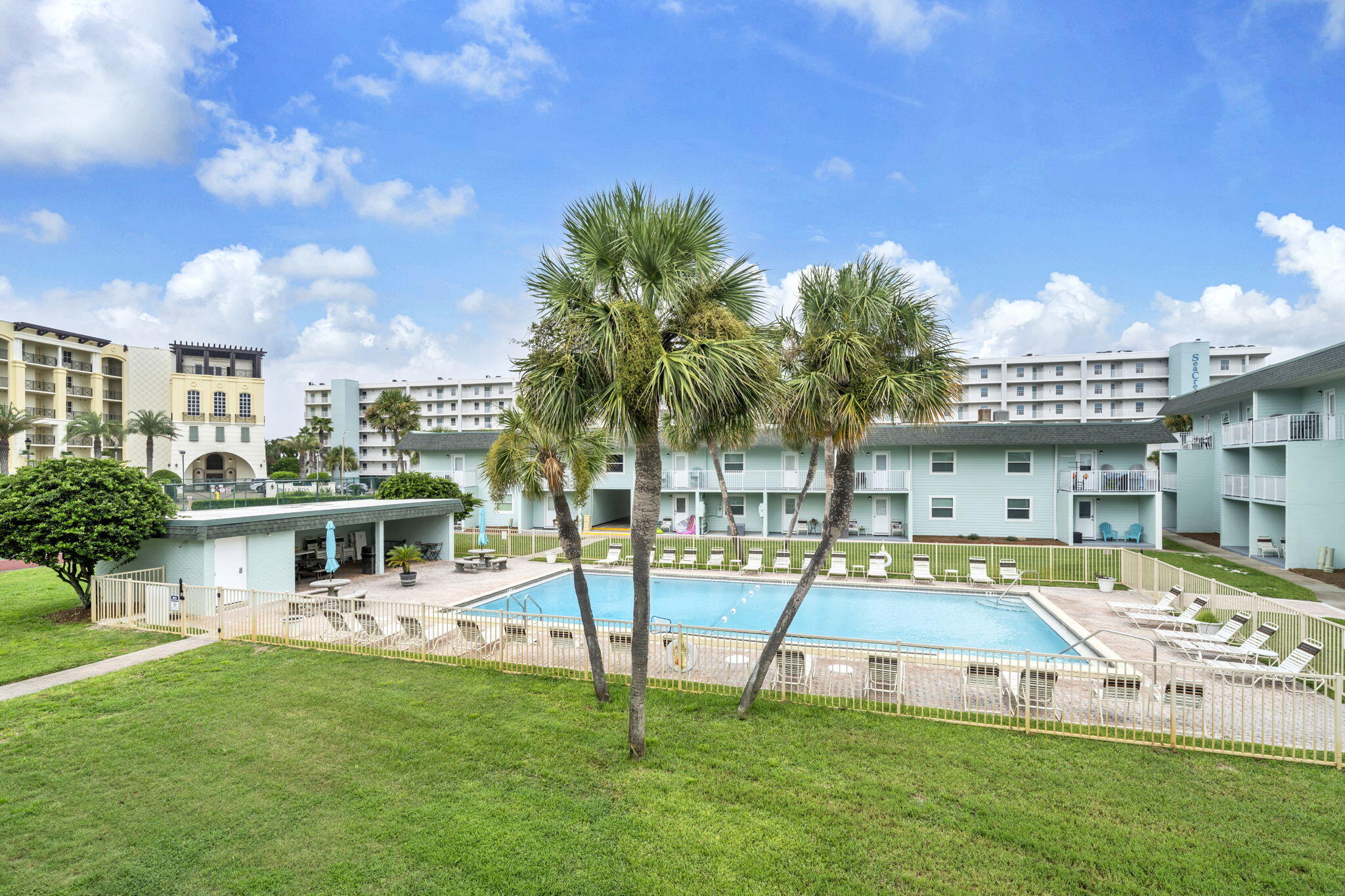 885 Santa Rosa Boulevard, Unit 203C Fort Walton Beach, FL 32548 - Photo 6 of 28 23-web-or-mls-DSC02531