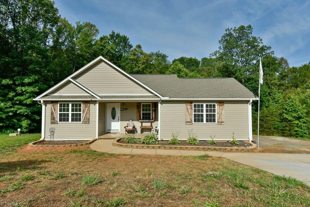 4915 Jackson View Road Winston-Salem, NC 27105 - Photo 1 of 24 Gallery Image 1