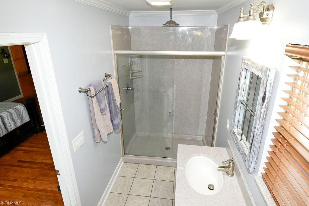 4915 Jackson View Road Winston-Salem, NC 27105 - Photo 16 of 24 Gallery Image 16