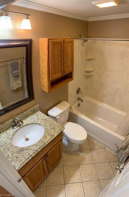 4915 Jackson View Road Winston-Salem, NC 27105 - Photo 19 of 24 Gallery Image 19