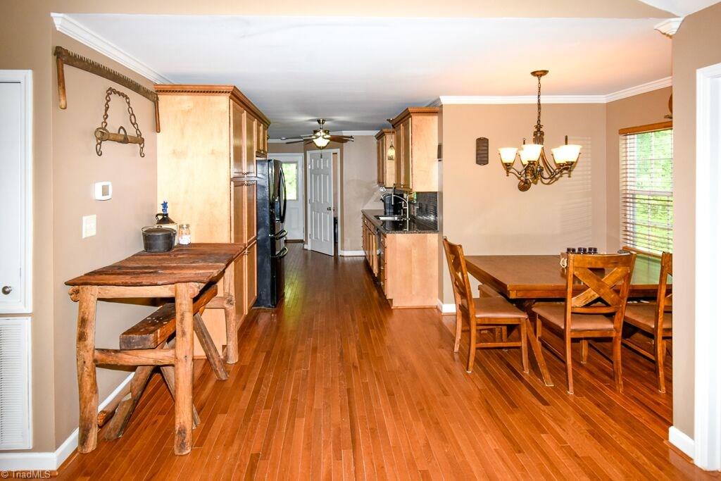 4915 Jackson View Road Winston-Salem, NC 27105 - Photo 5 of 24 Gallery Image 5