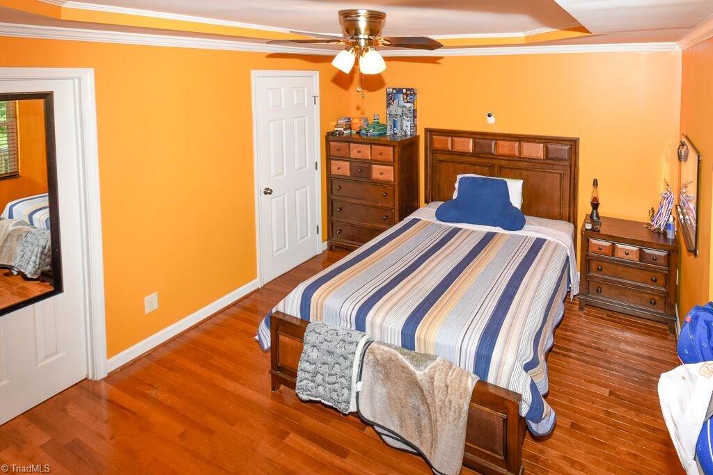 4915 Jackson View Road Winston-Salem, NC 27105 - Photo 10 of 24 Gallery Image 10