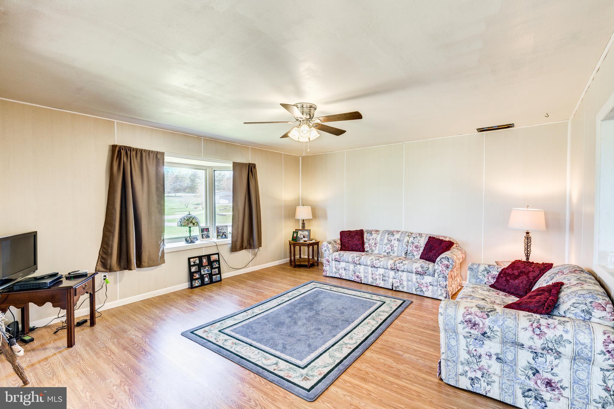 305 Ulricktown Road Littlestown, PA 17340 - Photo 5 of 51