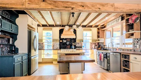 $495,000 | 421 Dogwood Lane, Rising Fawn, GA 30738