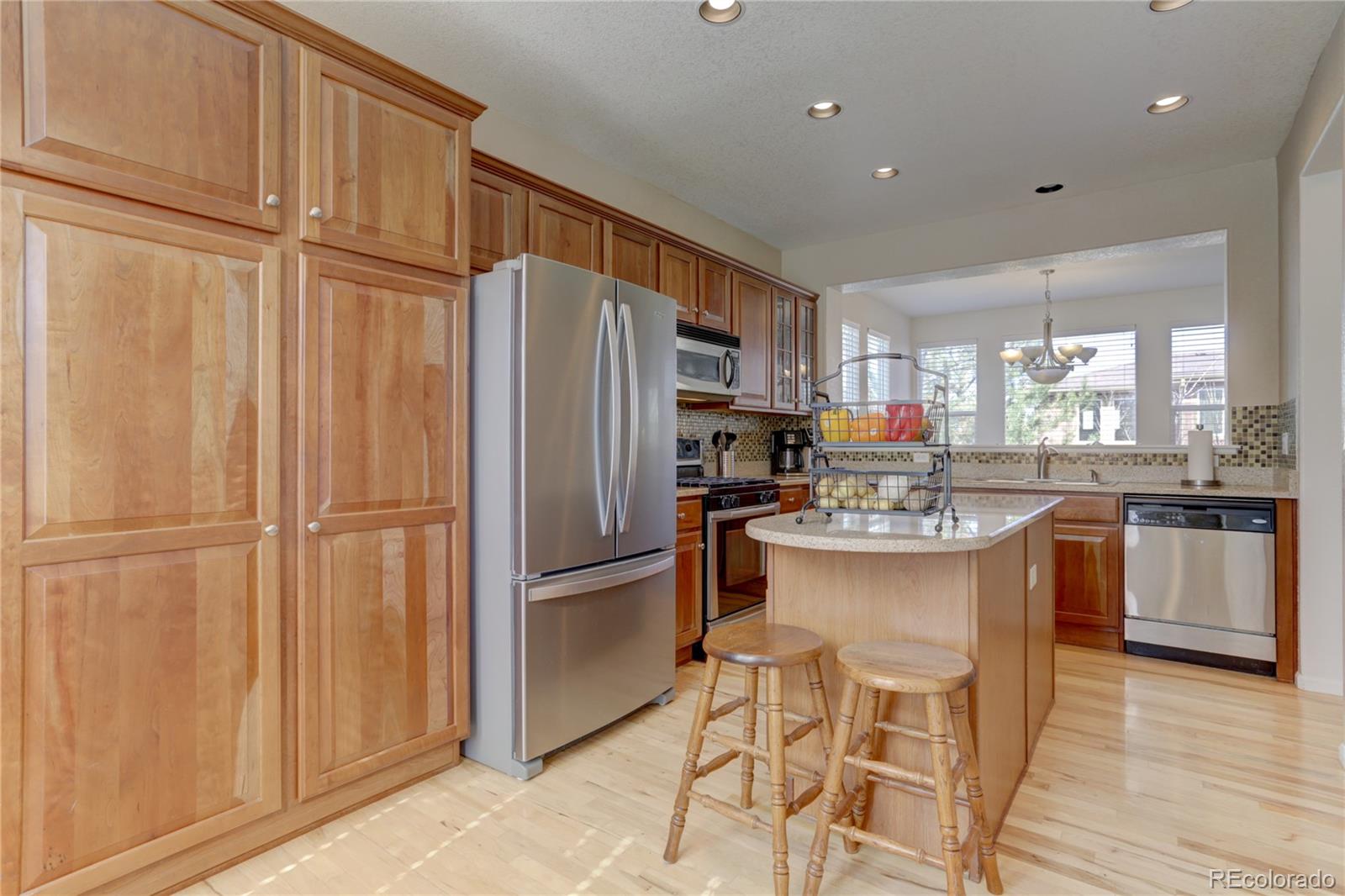 5512 Fullerton Circle Highlands Ranch, CO 80130 - Photo 4 of 30 Gallery Image 4