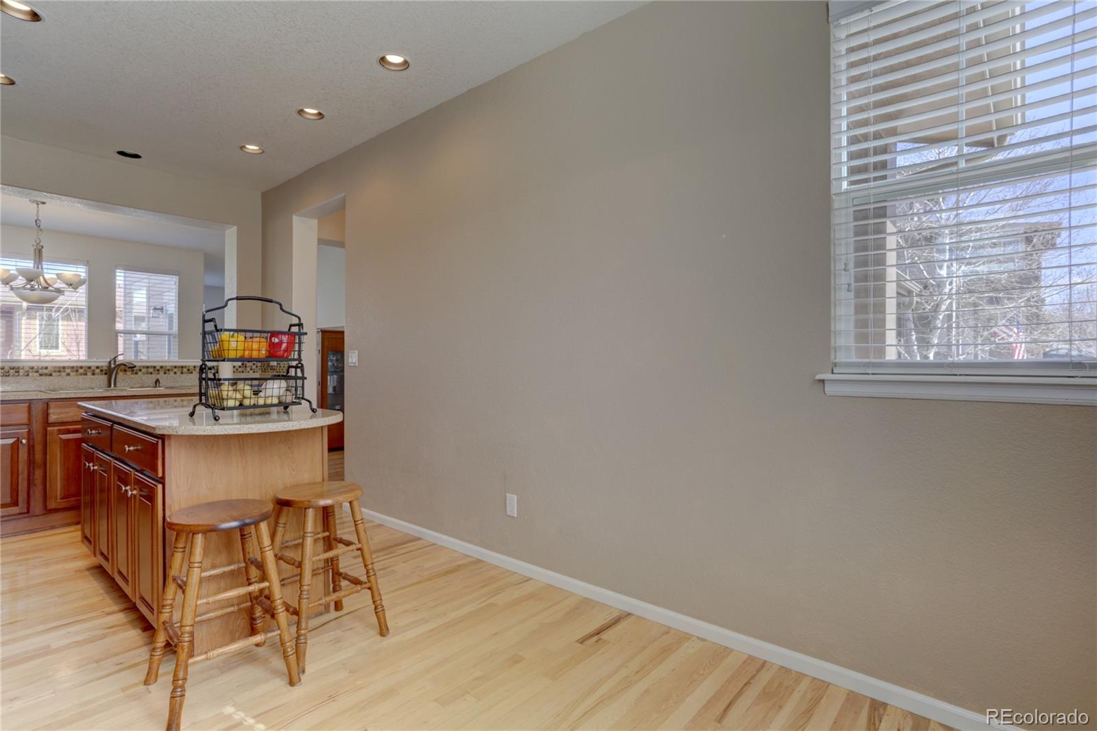 5512 Fullerton Circle Highlands Ranch, CO 80130 - Photo 5 of 30 Gallery Image 5