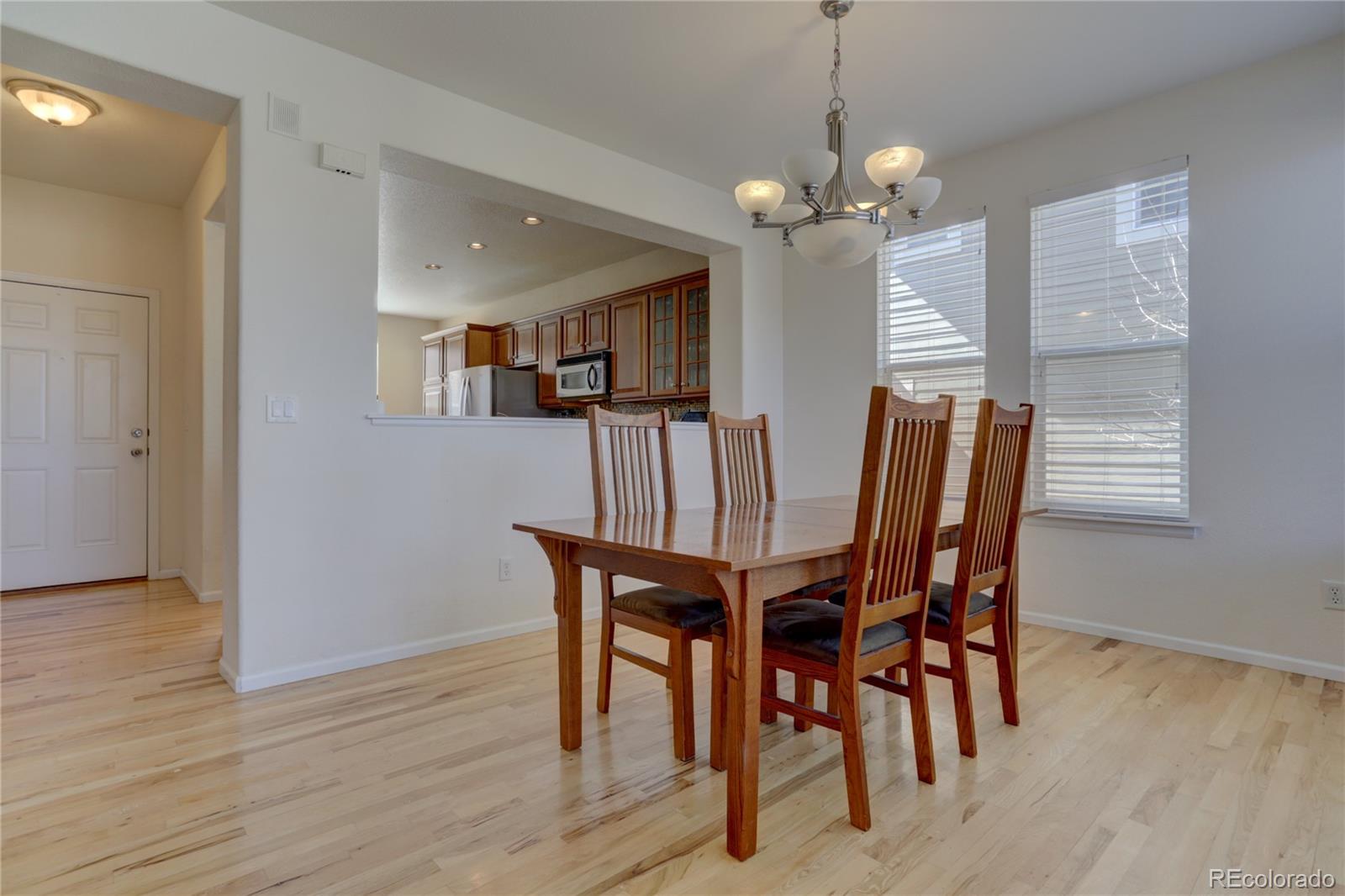 5512 Fullerton Circle Highlands Ranch, CO 80130 - Photo 6 of 30 Gallery Image 6