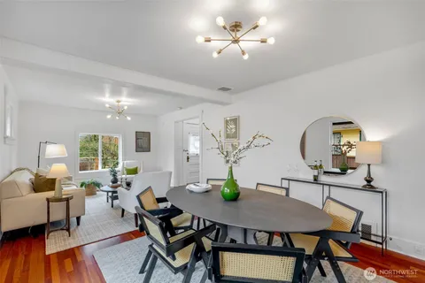 a view of a livingroom and dining room