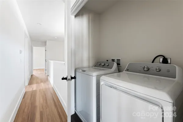 $2,250 | 247 Cherrywood Way, Asheville, NC 28806