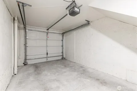 $849,950 | 2516 Yale Avenue East, Unit C, Seattle, WA 98102