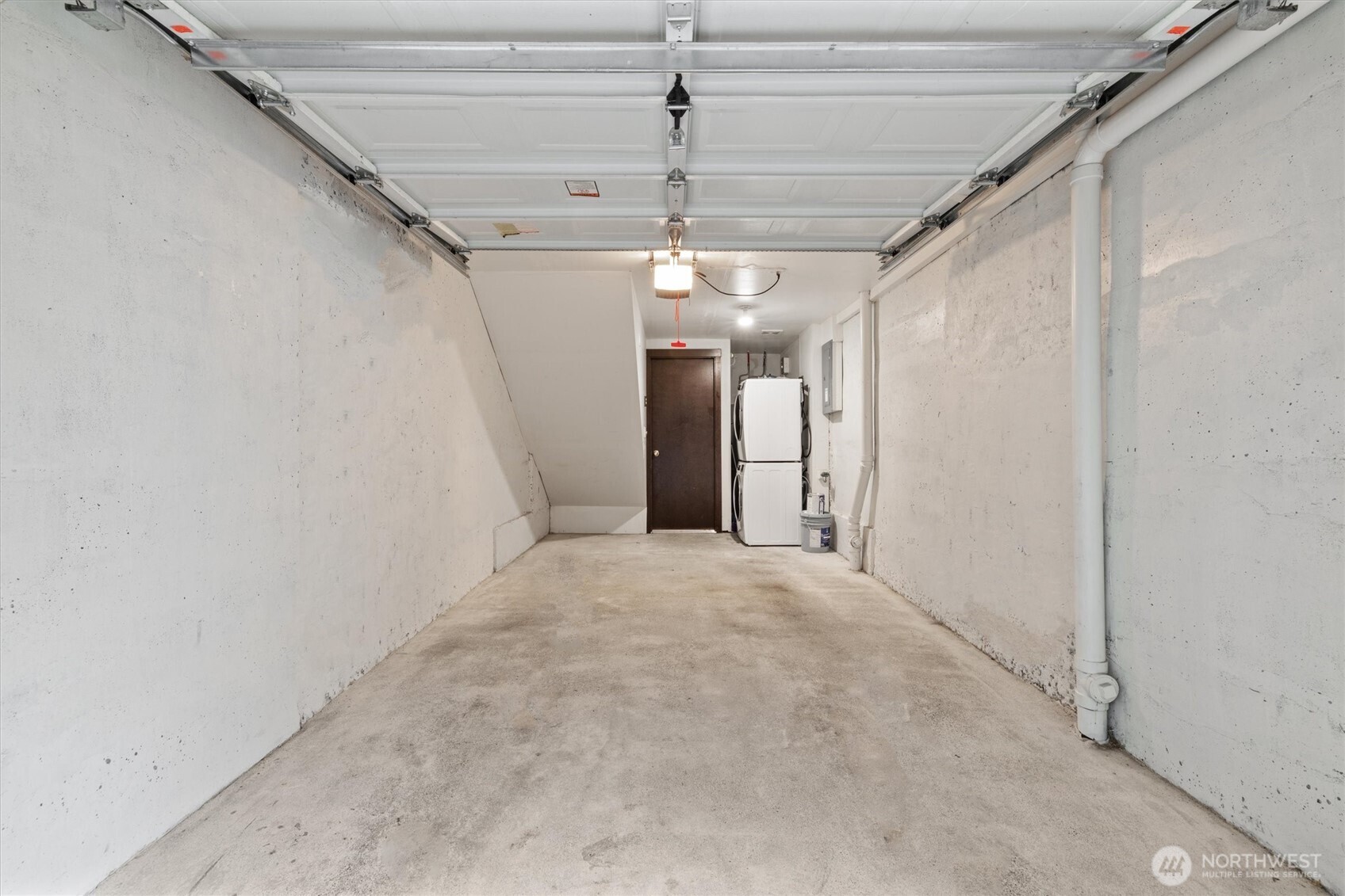 2516 Yale Avenue East, Unit C Seattle, WA 98102 - Photo 28 of 37