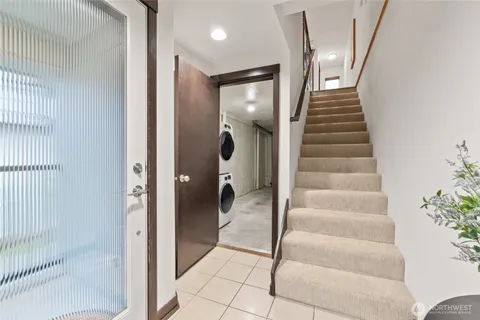 $849,950 | 2516 Yale Avenue East, Unit C, Seattle, WA 98102