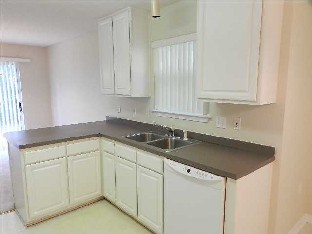 7129 Snug Waters Road Navarre, FL 32566 - Photo 7 of 27