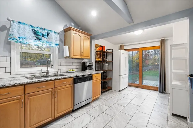 $350,000 | 41 Indiana Avenue, Cumberland, RI 02864