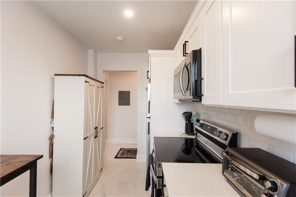 131 Broadway, Unit 2 Newport, RI 02840 - Photo 17 of 19