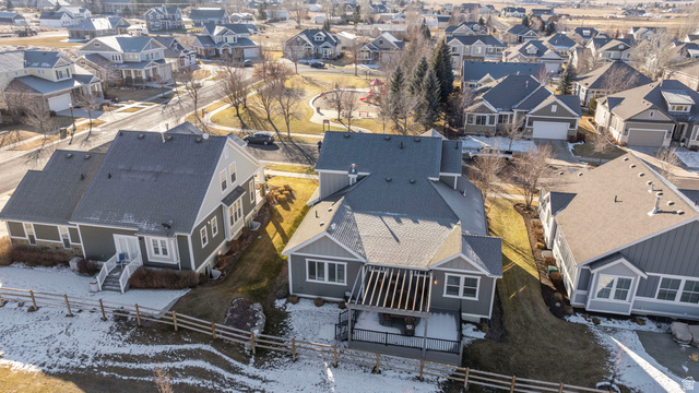 2745 Red Barn Road South Heber City, UT 84032 - Photo 44 of 51 Snowy aerial view with a residential view