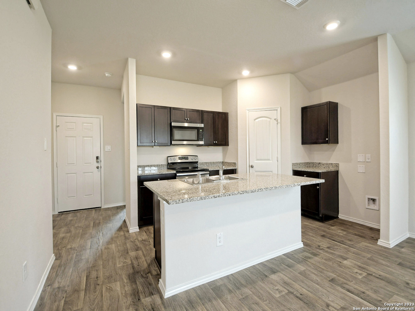 771 Monarch Seguin, TX 78155 - Photo 14 of 49