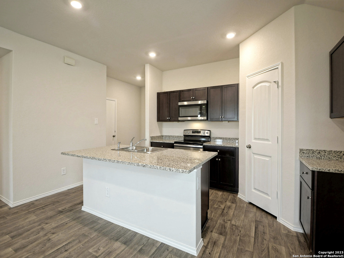 771 Monarch Seguin, TX 78155 - Photo 15 of 49