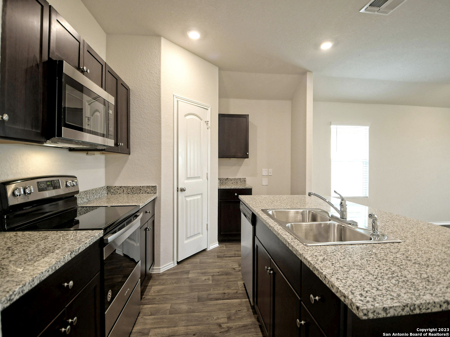771 Monarch Seguin, TX 78155 - Photo 16 of 49