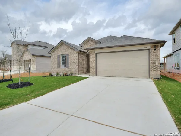 $1,890 | 771 Monarch, Seguin, TX 78155