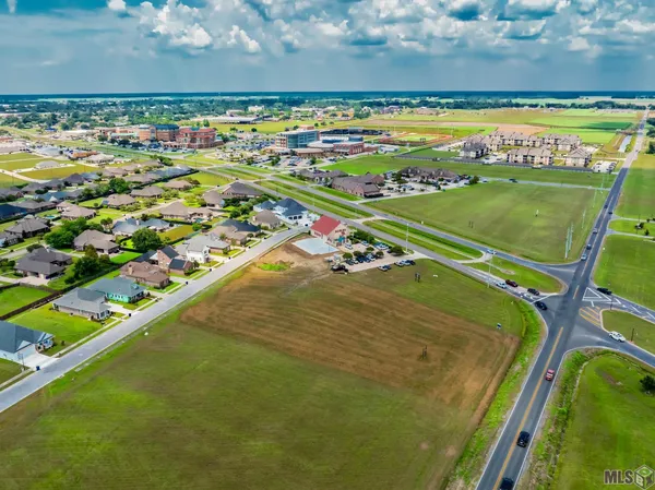 $1,390,000 | Lot 2 South A S Acadia Road, Thibodaux, LA 70301