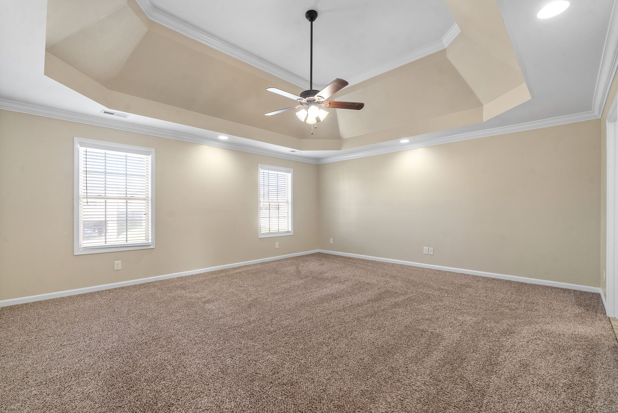 3349 Wiser Drive Clarksville, TN 37042 - Photo 27 of 40 en view of an empty room with a window