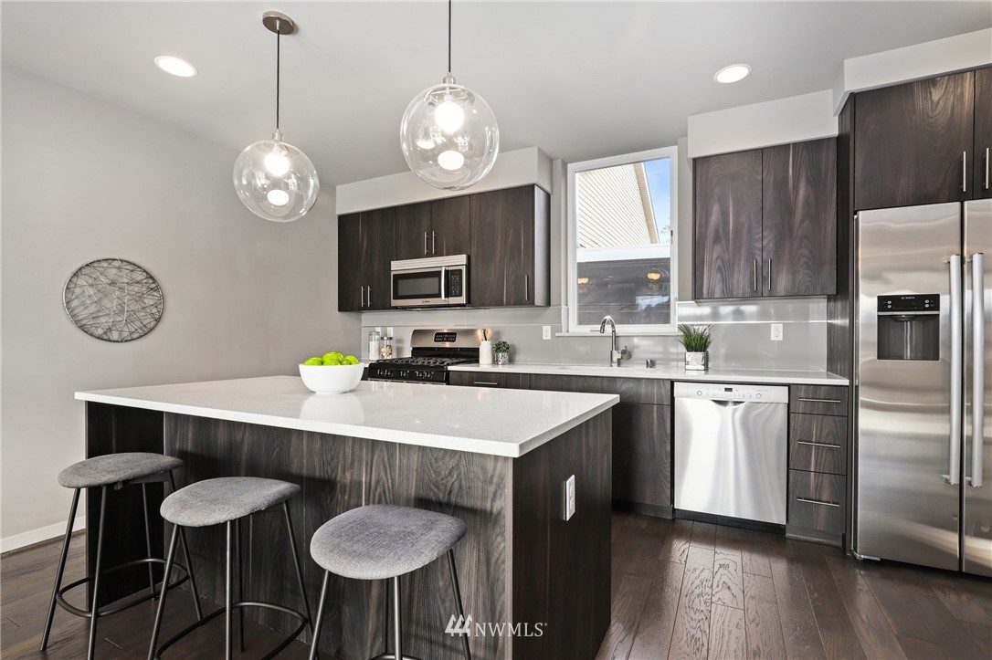 3617 1st Avenue Northwest, Unit C Seattle, WA 98107 - Photo 7 of 23