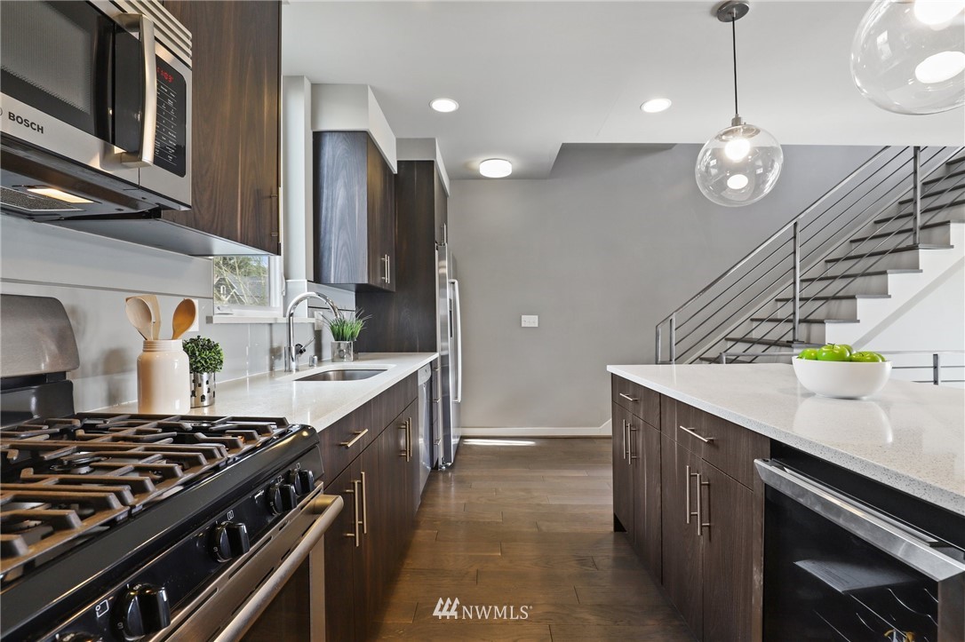 3617 1st Avenue Northwest, Unit C Seattle, WA 98107 - Photo 9 of 23