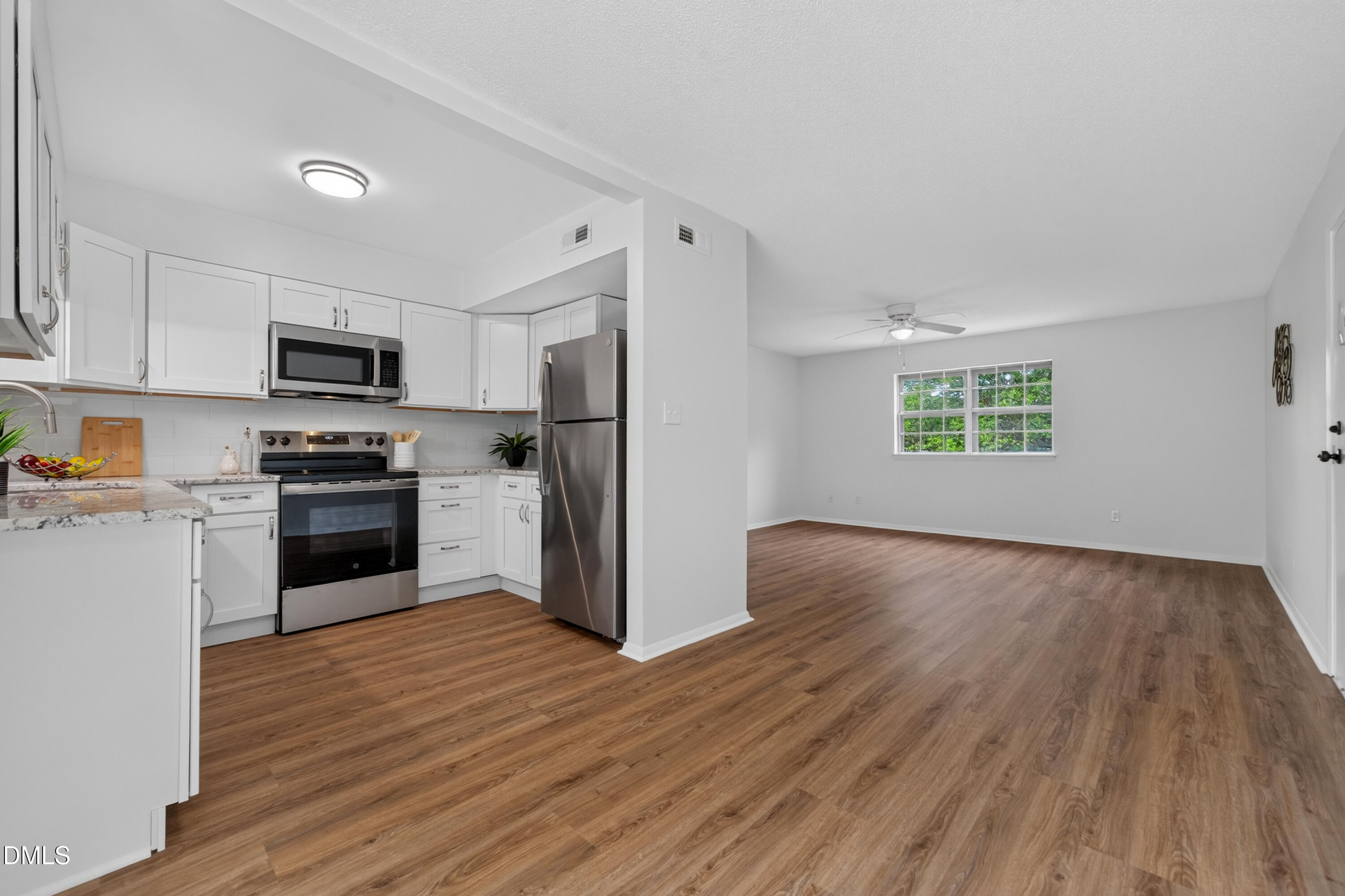 5604 H Falls Of Neuse Road Raleigh, NC 27609 - Photo 7 of 22