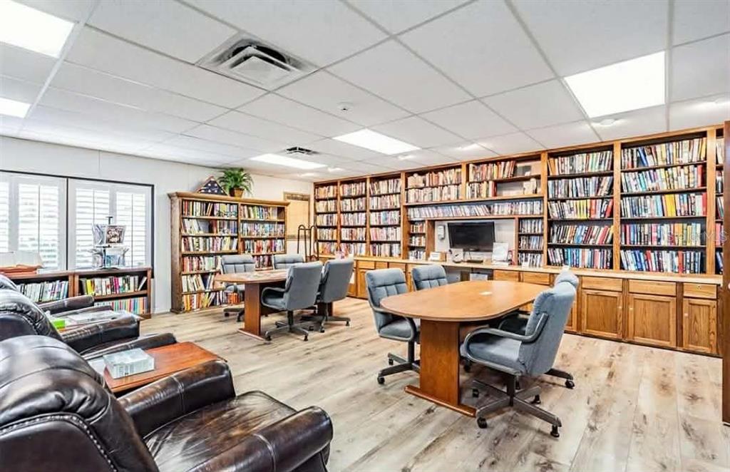 11337 Versailles Lane Port Richey, FL 34668 - Photo 28 of 31