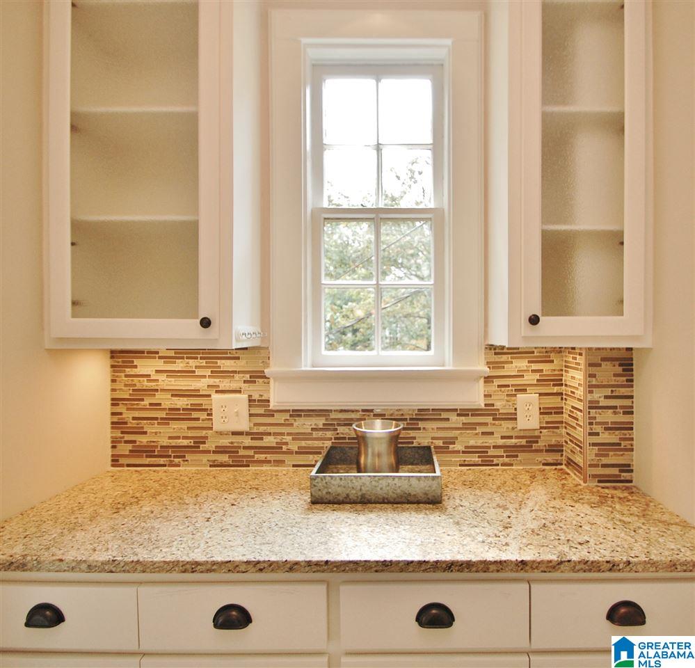 2911 Carlisle Road Birmingham, AL 35213 - Photo 11 of 30 Gallery Image 11