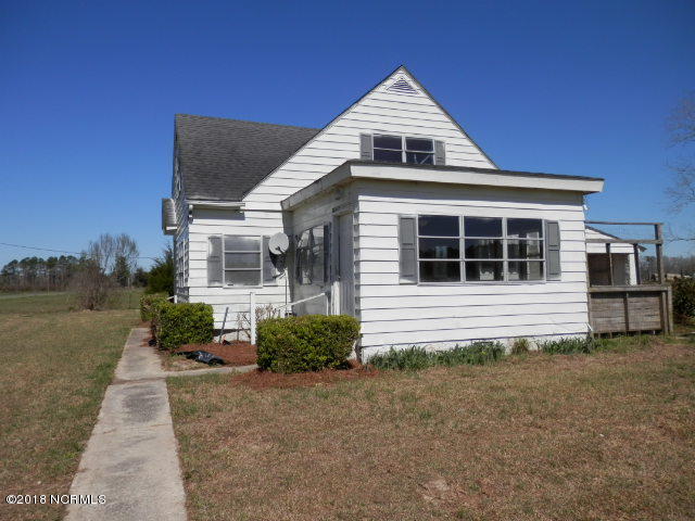 6913 Lebanon Church Road Clarendon, NC 28432 - Photo 3 of 13 6913 no k