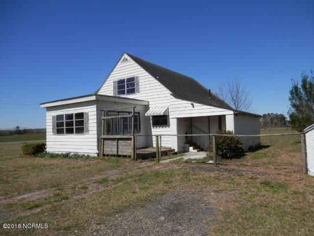 6913 Lebanon Church Road Clarendon, NC 28432 - Photo 6 of 13 6913 no m