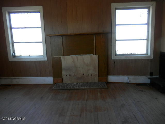 6913 Lebanon Church Road Clarendon, NC 28432 - Photo 7 of 13 6913 no a