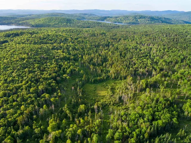 $75,000 | 7 Diamond Pond Road, Unit B, Stewartstown, NH 03576