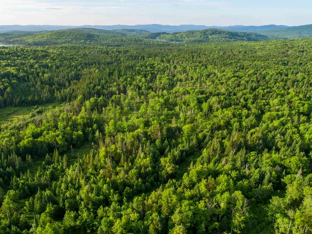 $75,000 | 7 Diamond Pond Road, Unit B, Stewartstown, NH 03576