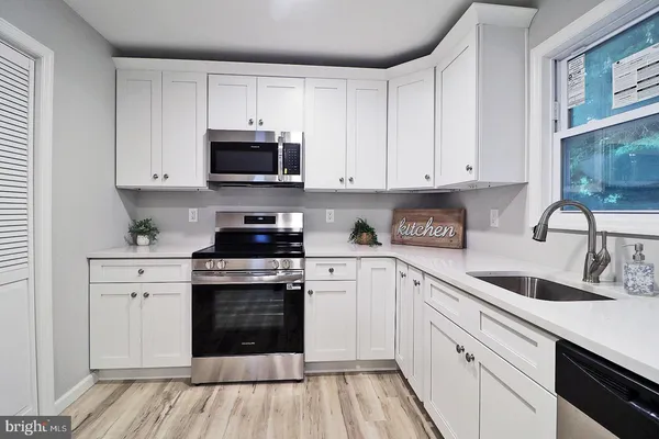 $439,900 | 11 Pomona Drive, Barnegat, NJ 08005