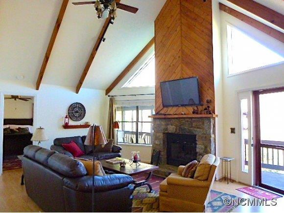 186 Hidden Cove Road Maggie Valley, NC 28751 - Photo 2 of 24 Gallery Image 2