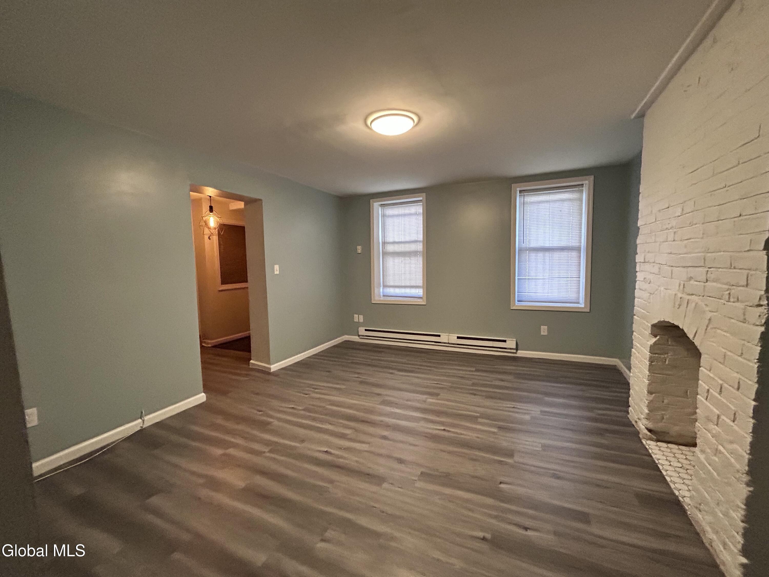 390 Clinton Avenue, Unit 1B Albany, NY 12206 - Photo 2 of 12 IMG_0701