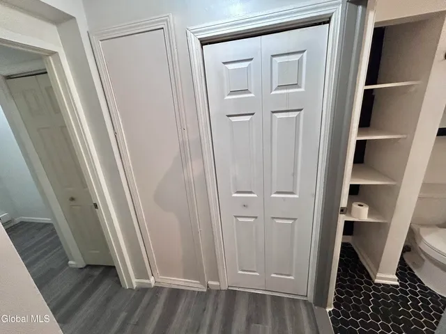 $1,050 | 390 Clinton Avenue, Unit 1B, Albany, NY 12206