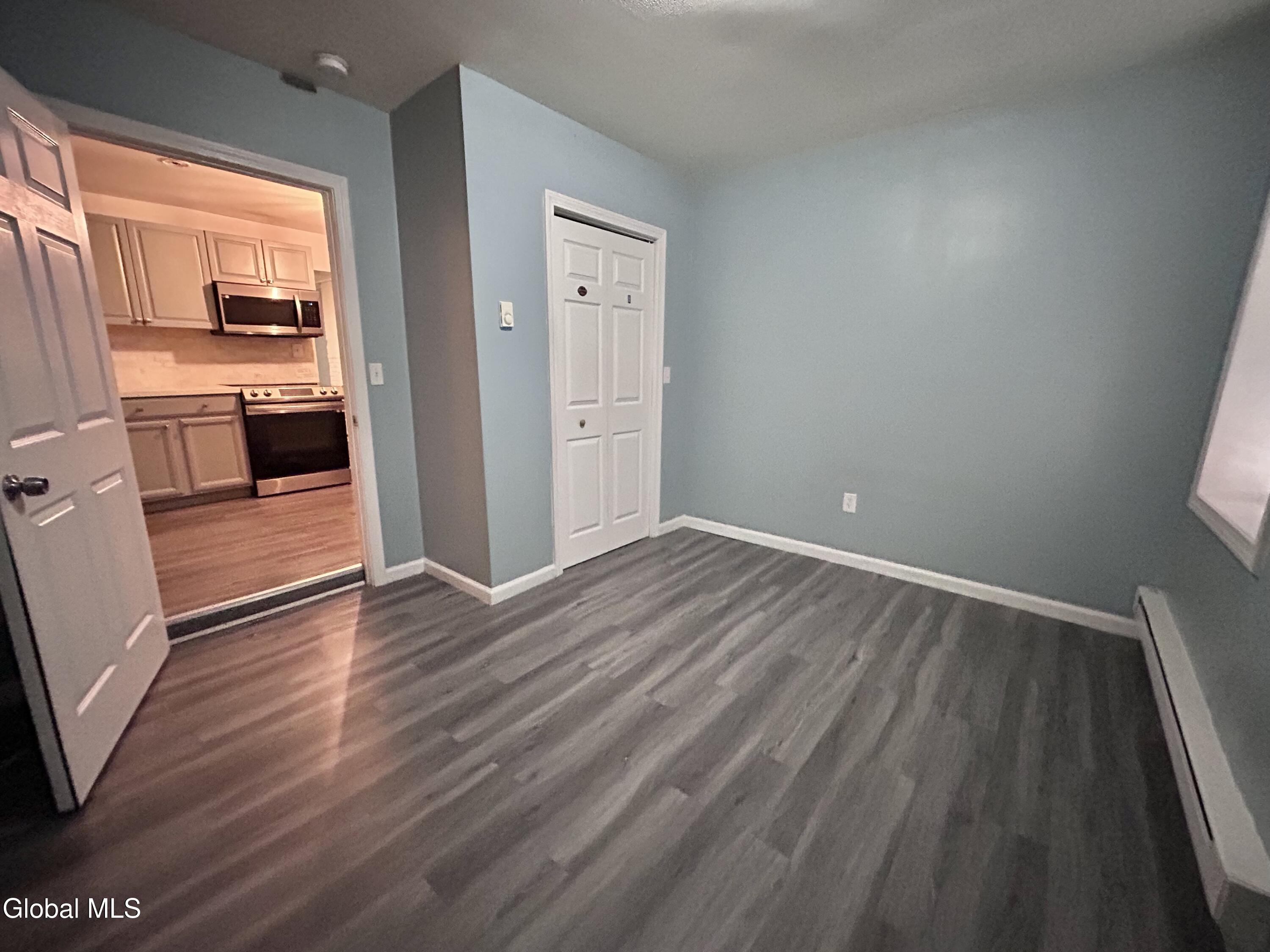 390 Clinton Avenue, Unit 1B Albany, NY 12206 - Photo 6 of 12 IMG_0693