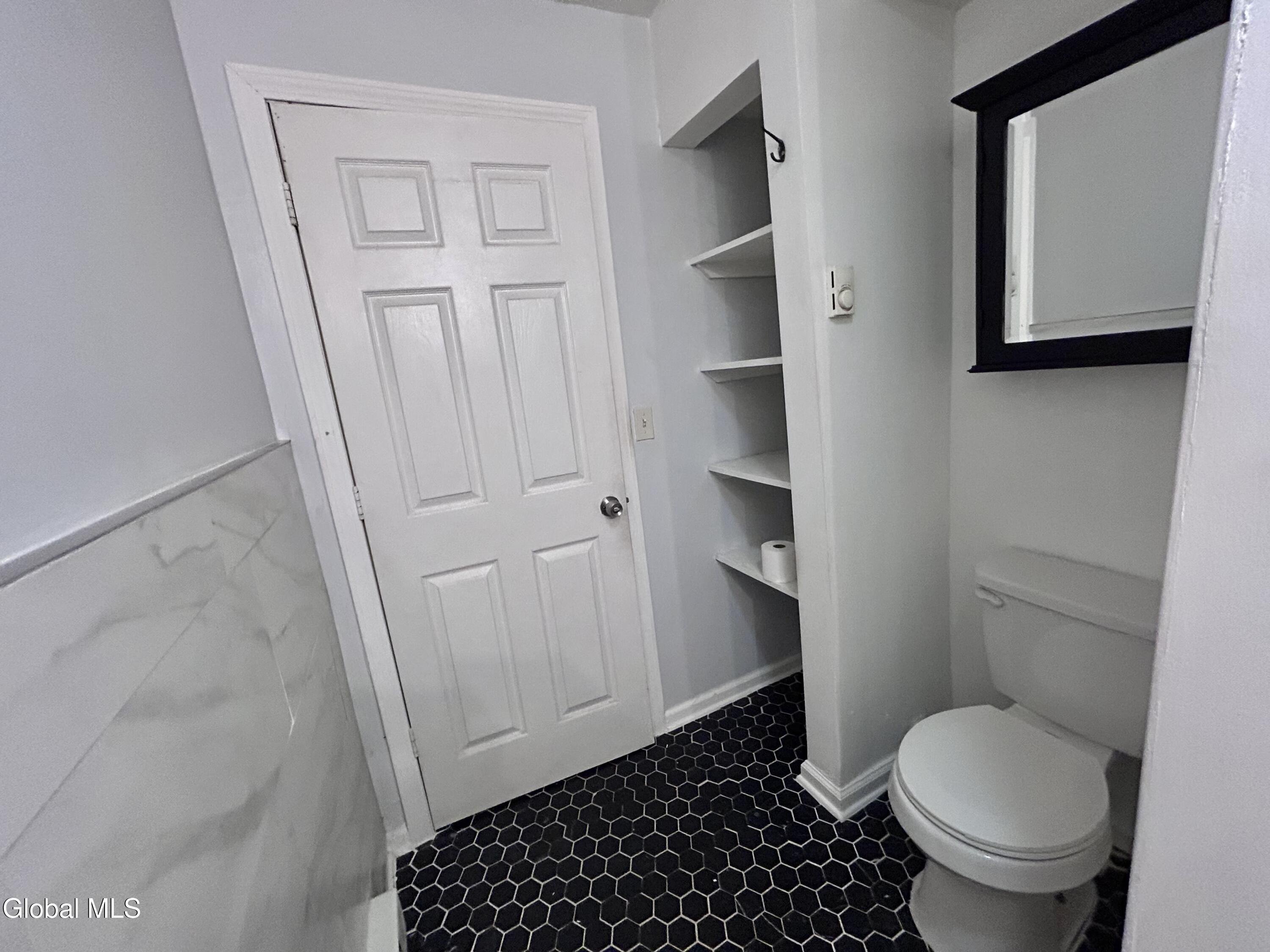 390 Clinton Avenue, Unit 1B Albany, NY 12206 - Photo 10 of 12 IMG_0690