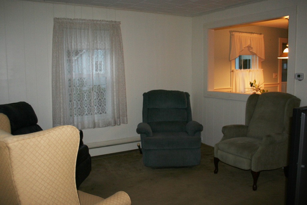 27 Clark's Road Amesbury, MA 01913 - Photo 14 of 29 Gallery Image 14