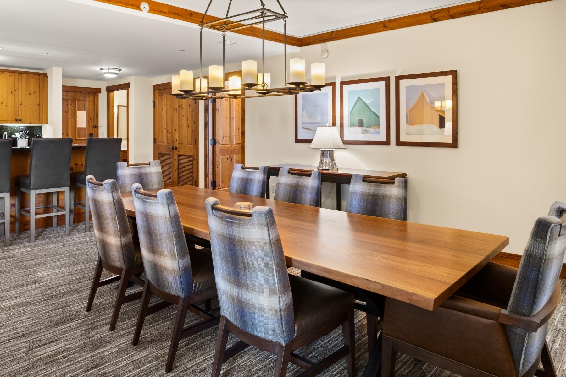 7412 Mountain Road, Unit 408 Stowe, VT 05672 - Photo 13 of 49