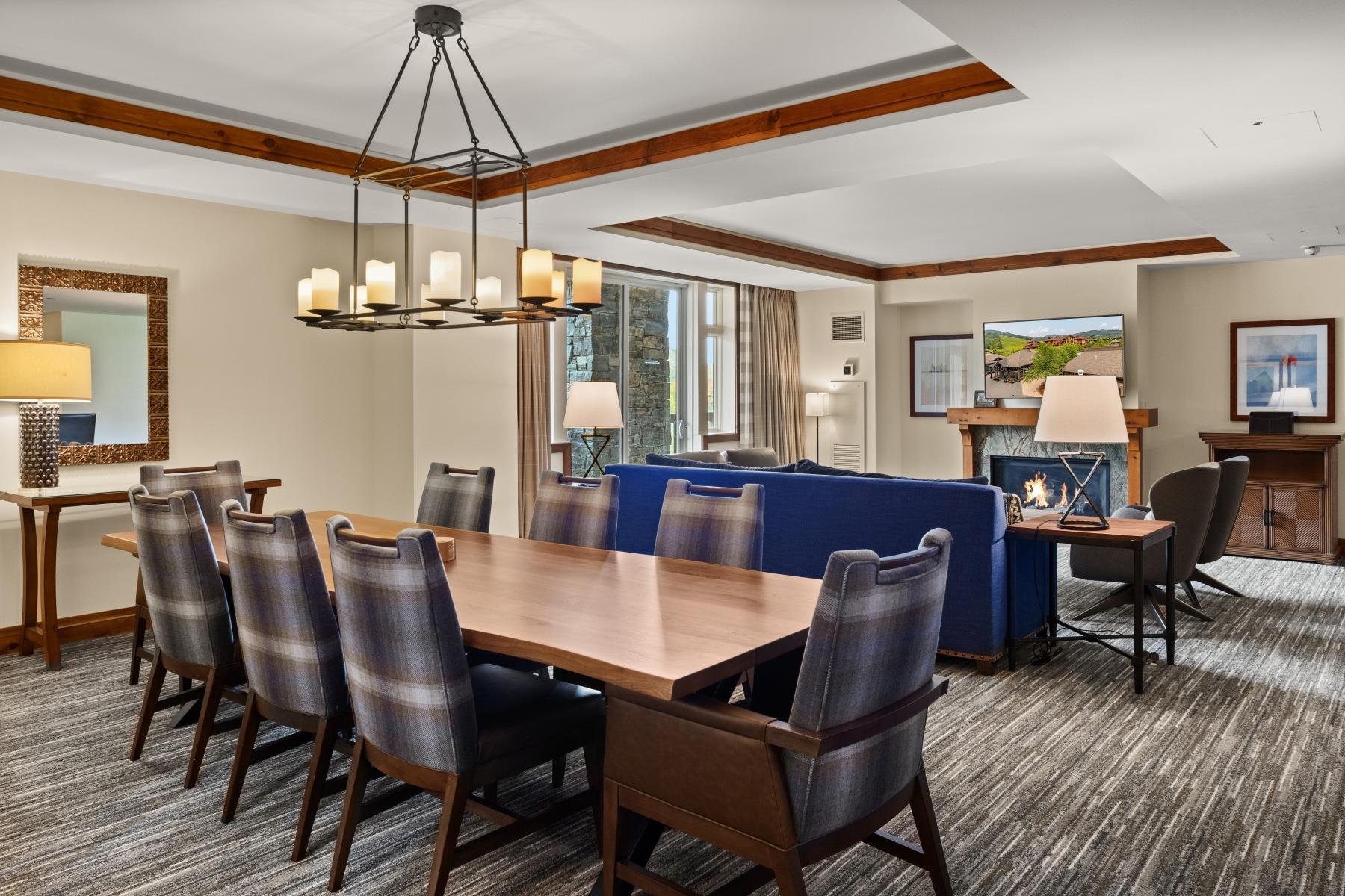 7412 Mountain Road, Unit 408 Stowe, VT 05672 - Photo 17 of 49