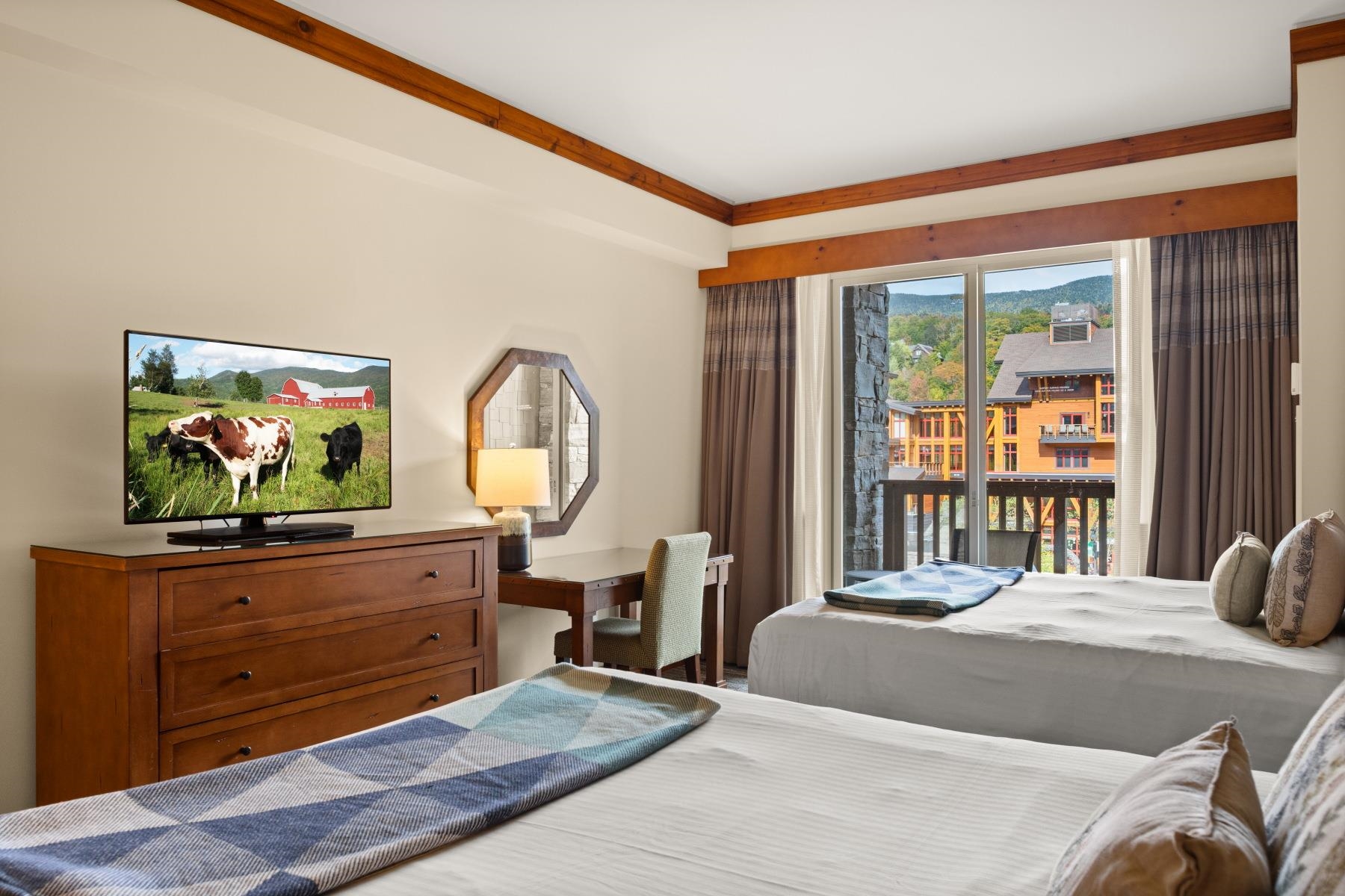 7412 Mountain Road, Unit 408 Stowe, VT 05672 - Photo 23 of 49