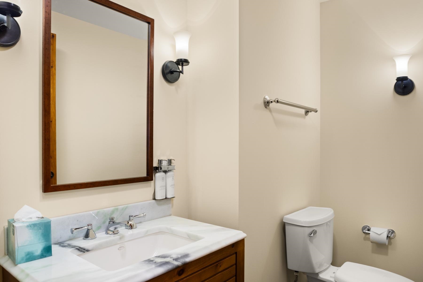 7412 Mountain Road, Unit 408 Stowe, VT 05672 - Photo 27 of 49